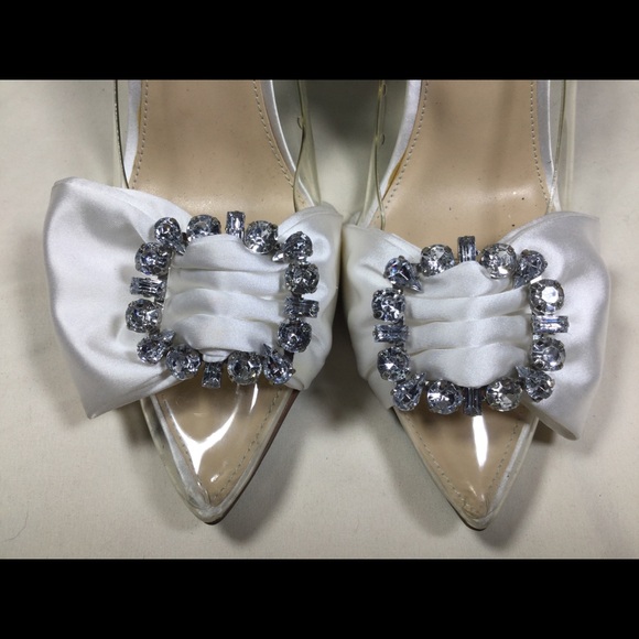 Betsey Johnson Moxie White Satin Rhinestone Clear - Picture 6 of 14